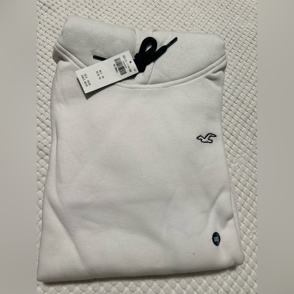 Brand new with tags and original package  hollister hoodie
